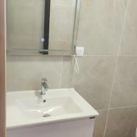 Uniklajd Villa-s