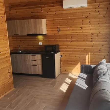 Uniklajd Villa-s