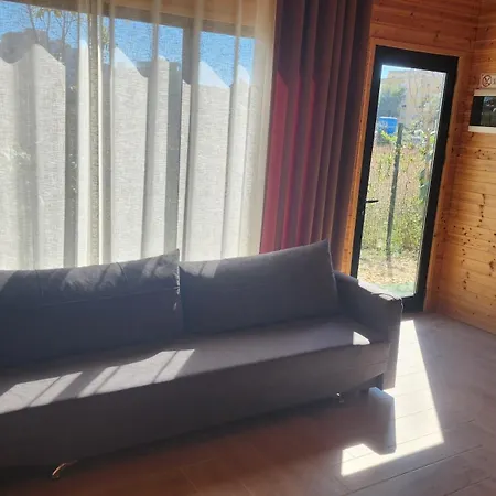 Uniklajd Villa-s