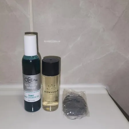 Uniklajd Villa-s Golem (Tirana)